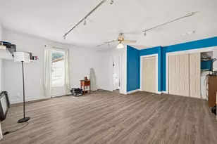 2438 White Oak Dr, Houston, TX 77009 - Photo 43