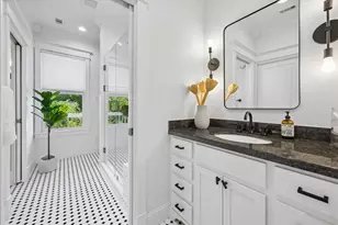 345 W 16th St, Houston, TX 77008 - Photo 19