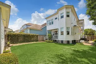 345 W 16th St, Houston, TX 77008 - Photo 23