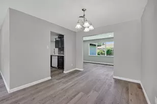 701 Oriole Ln, Pasadena, TX 77502 - Photo 9