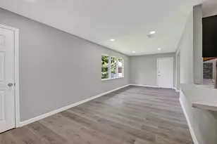 701 Oriole Ln, Pasadena, TX 77502 - Photo 11