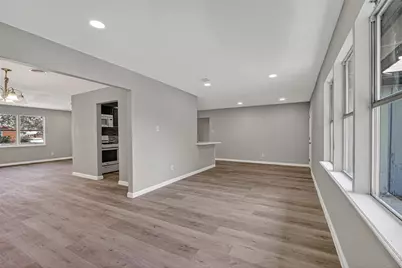 701 Oriole Lane, Pasadena, TX 77502 - Photo 13