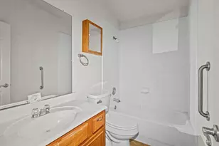 1039 Riverwood Dr, Dickinson, TX 77539 - Photo 17