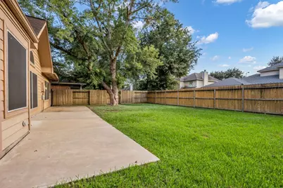 23915 Spring Oak Drive, Spring, TX 77373 - Photo 37