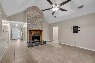 23915 Spring Oak Drive, Spring, TX 77373 - Photo 11