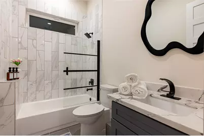 915 Thompson Street, Houston, TX 77007 - Photo 43