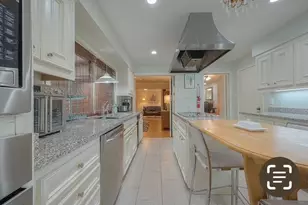 5203 Chesapeake Way, Houston, TX 77056 - Photo 9