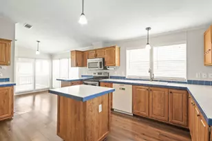 30935 Towering Oaks Dr, Magnolia, TX 77355 - Photo 19