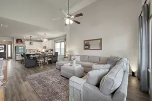 679 Red Elm Ln, Conroe, TX 77304 - Photo 17