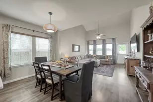 679 Red Elm Ln, Conroe, TX 77304 - Photo 13