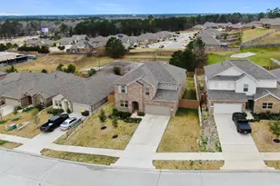 679 Red Elm Ln, Conroe, TX 77304 - Photo 41