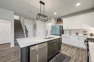 679 Red Elm Ln, Conroe, TX 77304 - Photo 11