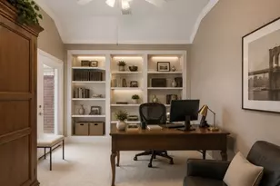 8923 4 Leaf Dr, Sugar Land, TX 77479 - Photo 9