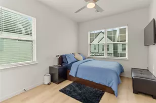 1266 Oakmont Villas Dr, Houston, TX 77091 - Photo 15