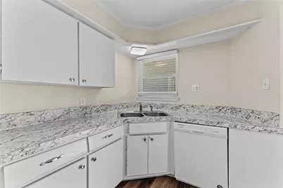 102 Strand Street #16, Galveston, TX 77550 - Photo 9