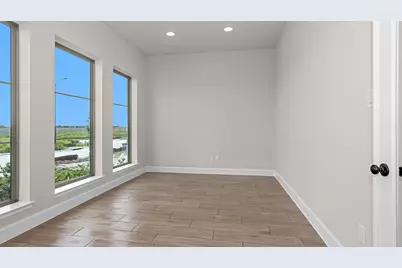 4910 Sunrise Avenue, Richmond, TX 77469 - Photo 9