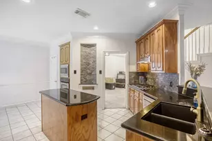 16606 Greenbriar Point Ln, Houston, TX 77095 - Photo 11