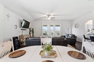 527 Kickapoo Dr, Anahuac, TX 77514 - Photo 21