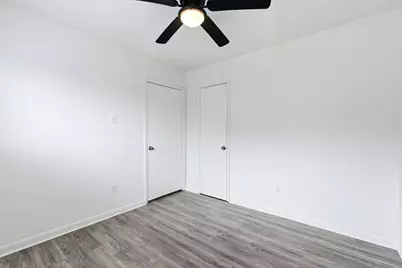 659 Grand Oaks Drive, Houston, TX 77015 - Photo 13