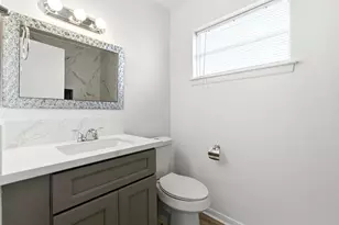 659 Grand Oaks Dr, Houston, TX 77015 - Photo 19