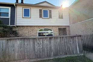 10711 Sandpiper Dr, Houston, TX 77096 - Photo 7