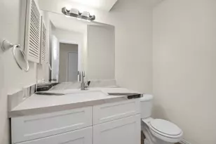 4042 Belle Park Dr, Houston, TX 77072 - Photo 17