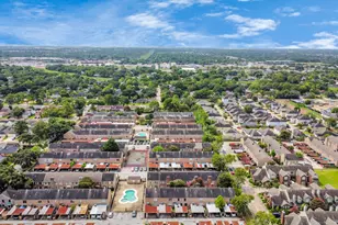 4042 Belle Park Dr, Houston, TX 77072 - Photo 37