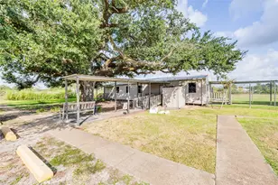 4227 Old Chocolate Bayou Rd, Manvel, TX 77578 - Photo 3