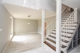 755 Last Arrow Dr, Houston, TX 77079 - Photo 9