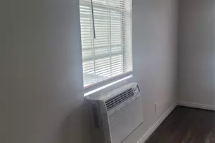 1914 Binz St, Houston, TX 77004 - Photo 27