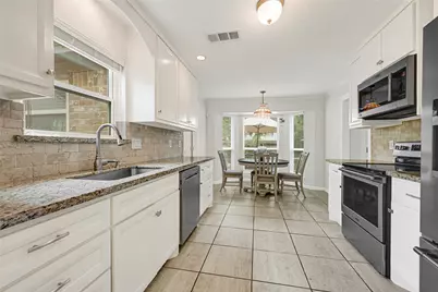 20406 Jarratt Square, Humble, TX 77338 - Photo 11