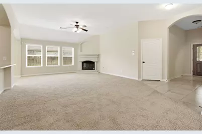 24422 Myrtle Creek Falls, Tomball, TX 77375 - Photo 5