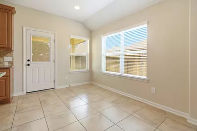 24422 Myrtle Creek Falls, Tomball, TX 77375 - Photo 15