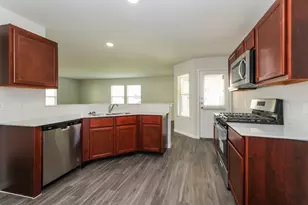 5571 Latta Plantation Dr, Katy, TX 77449 - Photo 3