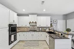 1250 Heritage Ln, Conroe, TX 77304 - Photo 13