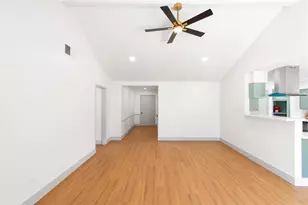 7926 Salge Dr, Houston, TX 77040 - Photo 5