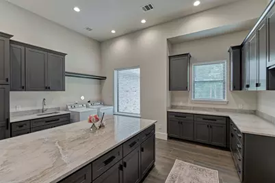 15577 Crown Oaks Drive, Montgomery, TX 77316 - Photo 31