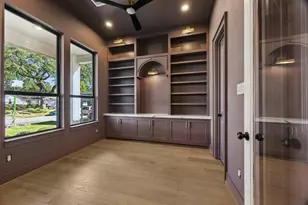 1414 Du Barry Ln, Houston, TX 77018 - Photo 7