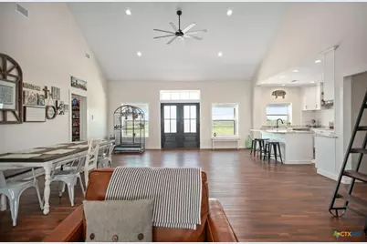 55 State Highway 316, Port Lavaca, TX 77979 - Photo 9