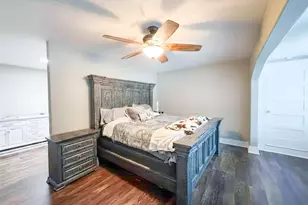 11210 Amber Park Dr, Conroe, TX 77303 - Photo 13