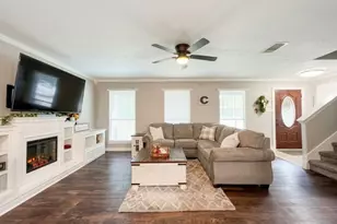 11210 Amber Park Dr, Conroe, TX 77303 - Photo 5