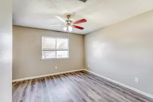 28710 Sedgefield St, Spring, TX 77386 - Photo 15