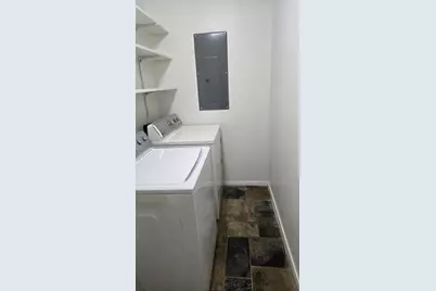 2012 E Lacey Oak Circle, The Woodlands, TX 77380 - Photo 17