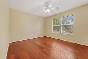 1506 Darnley Ln, Houston, TX 77077 - Photo 17