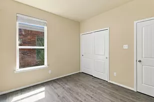 8117 E Pine Creek Bend, Cypress, TX 77433 - Photo 23