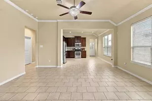 8117 E Pine Creek Bend, Cypress, TX 77433 - Photo 5