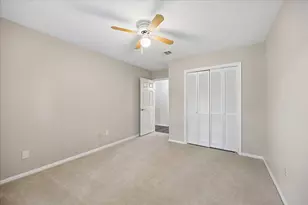 1809 Winding Creek Dr, Pearland, TX 77581 - Photo 25