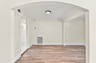 1012 W Hart Ave, Pasadena, TX 77506 - Photo 13