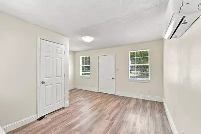 1012 W Hart Avenue, Pasadena, TX 77506 - Photo 19
