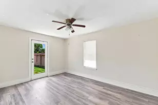 1012 W Hart Ave, Pasadena, TX 77506 - Photo 17